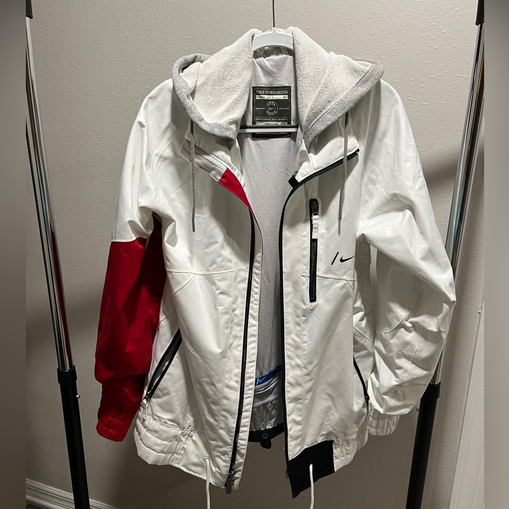 Nike Snowboarding Jacket w/Hood Red & White Mens Small-Preowned
